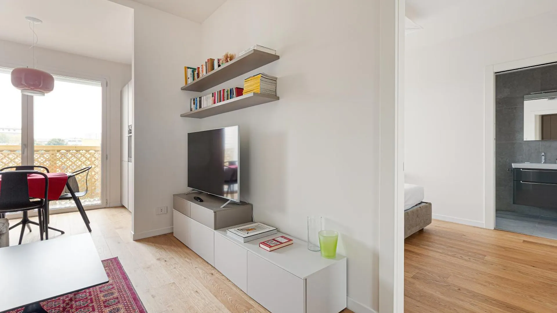 Amazing & Central Milan Apt - City Life District! Apartamento